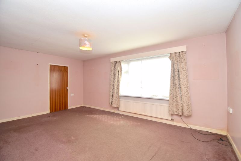 Sitting Room- click for photo gallery